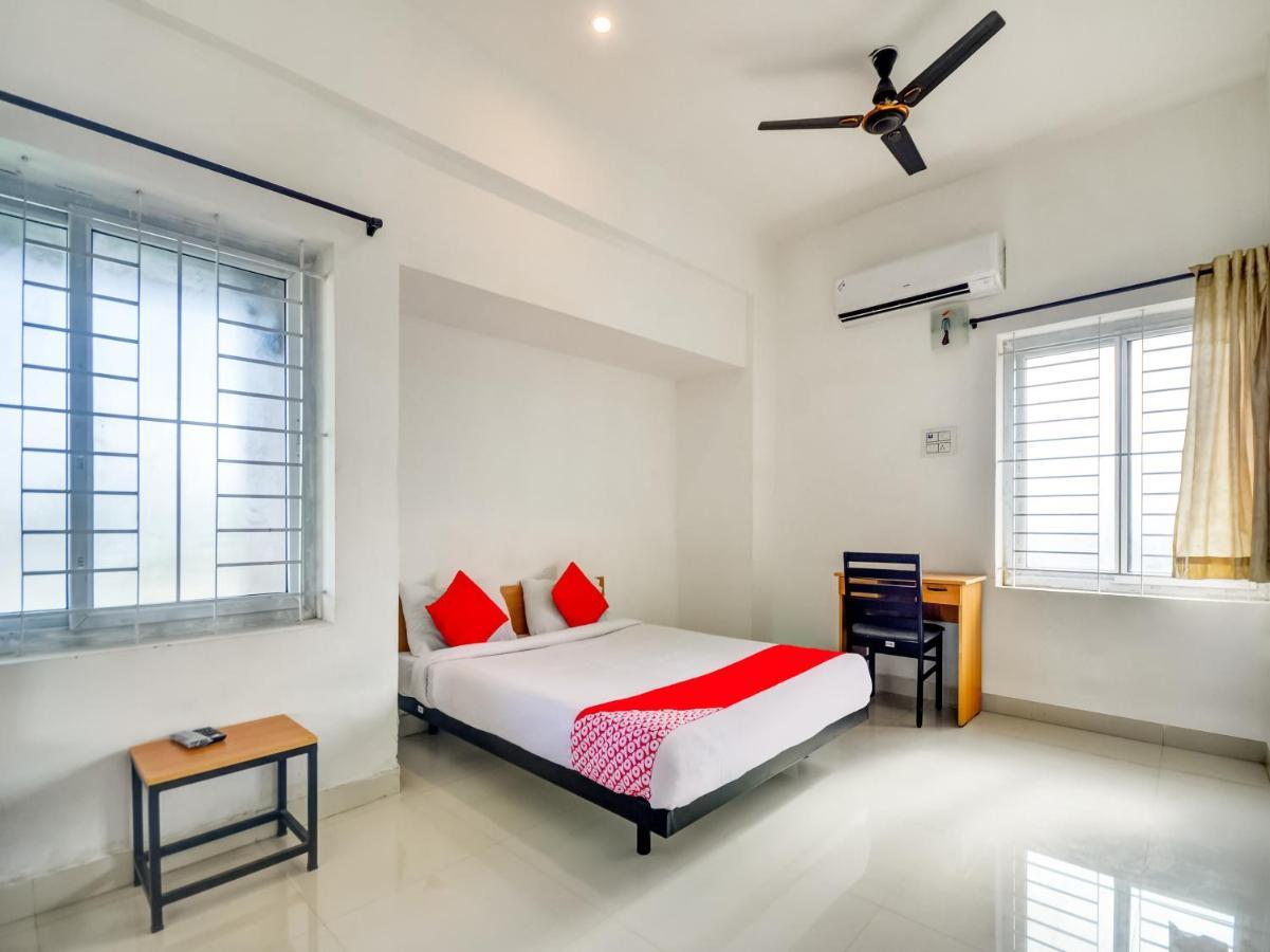 Oyo 75814 Hotel Varna Residency Coimbatore Exterior photo